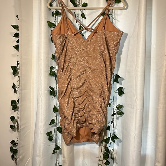 Wild Fable Rouched Dress - Picture 2 of 2